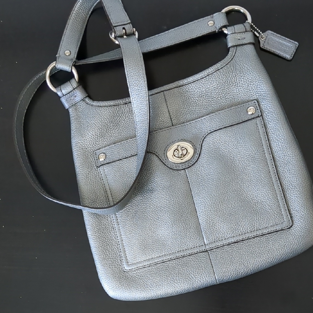 Coach  Penelope Pebble Grain Crossbody Leather Bag